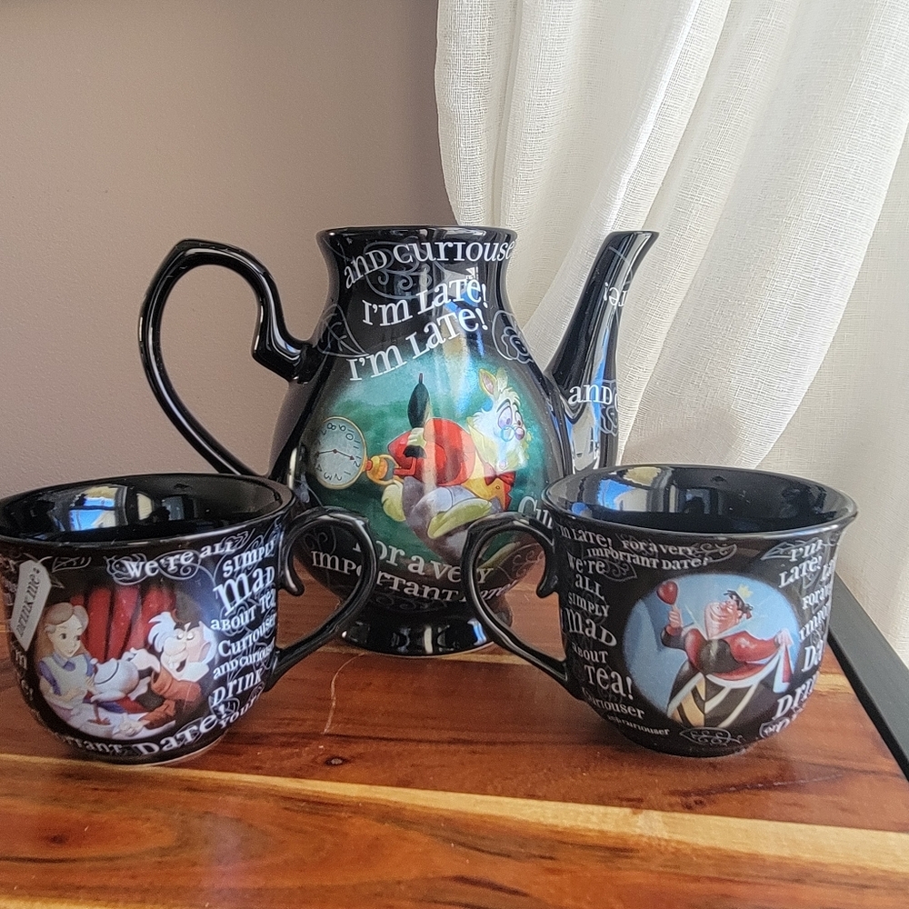 Disney Parks Alice in Wonderland Black Teapot "No Lid" Matching Teacups - Picture 2 of 14